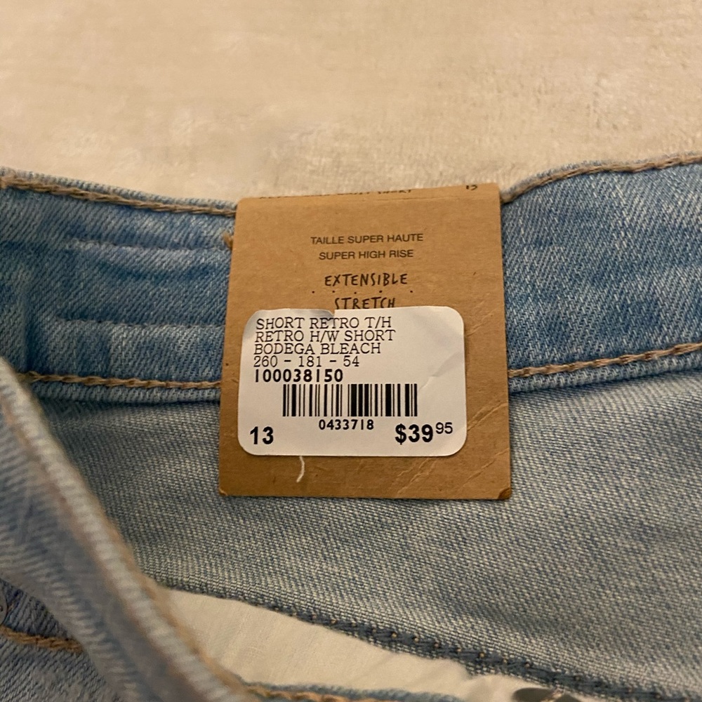 High Rise Denim Shorts - Picture 4 of 5
